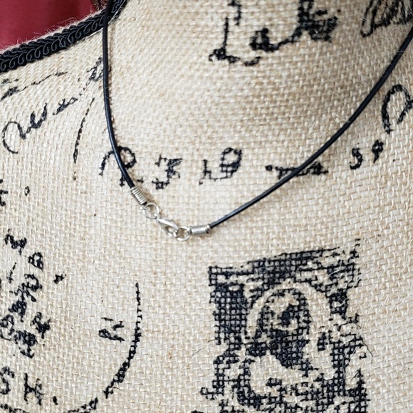 Cute Blue Beaded Necklace - Picture 2 of 2